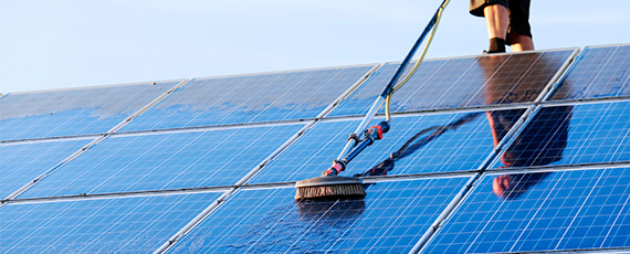 Lavagem de Placas Solares